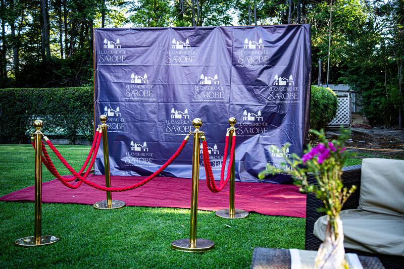 "centro de eventos para matrimonios, graduaciones, empresas y seminarios"